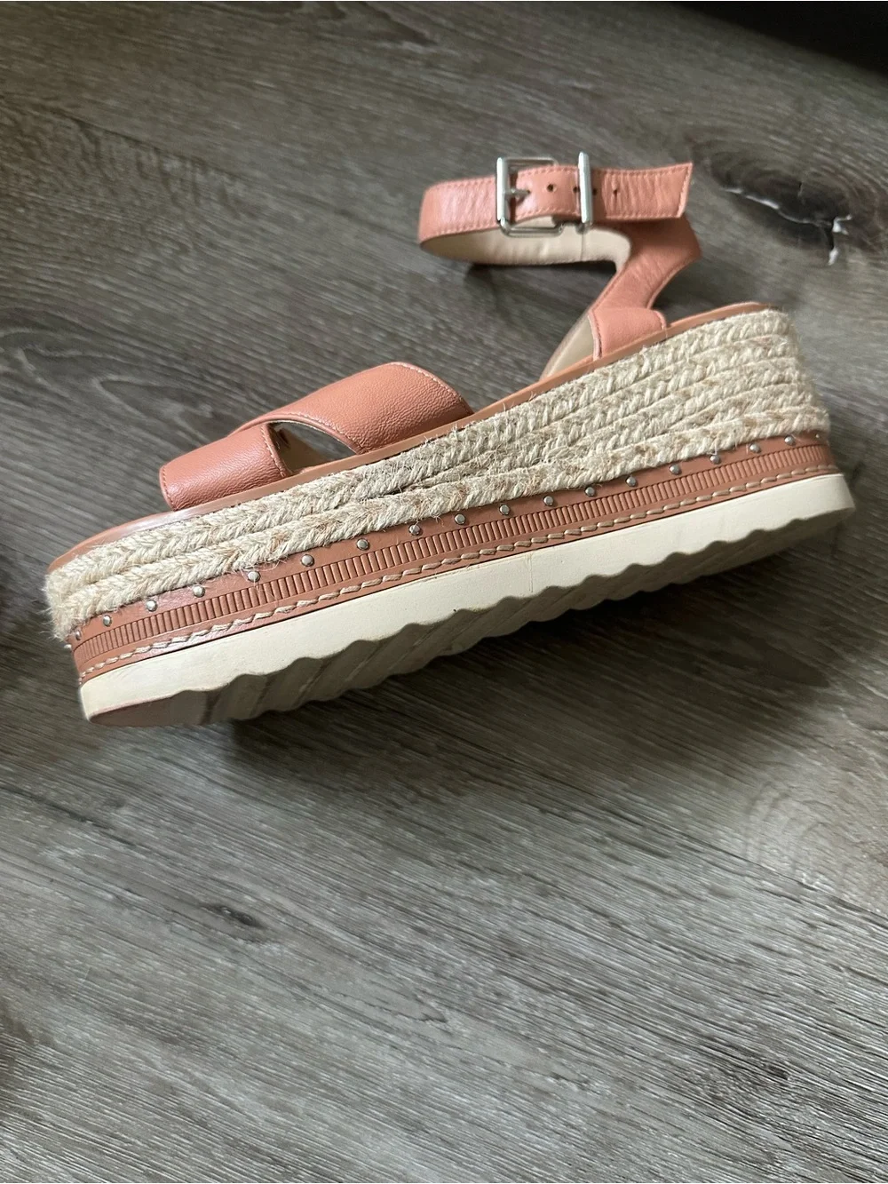 Vince Camuto peach tone